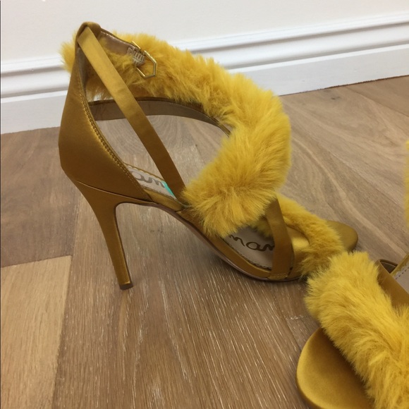 Sam Edelman “Adelle” Fuzzy Satin Heels Size 8 - Picture 3 of 6